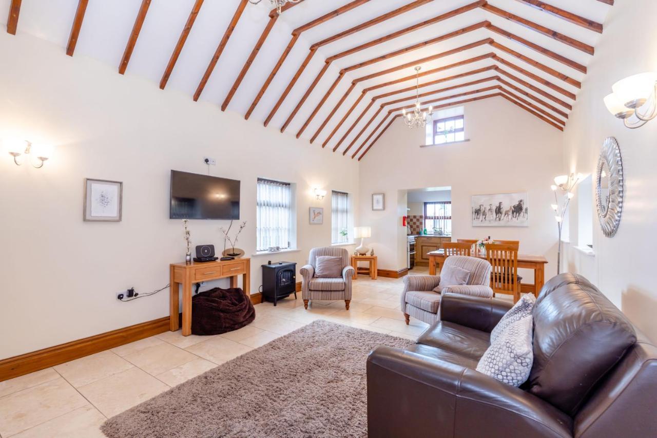 Lanes Barn Villa Glaisdale ภายนอก รูปภาพ